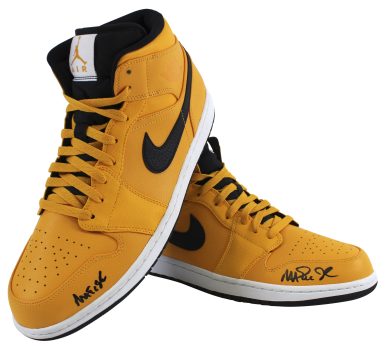 Lakers Magic Johnson Authentic Signed Air Jordan Shoes w/ Box BAS Witnessed Sale Coupon