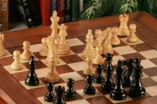 Heirloom American Staunton Chess Set on Sale Coupon From The Real Masters Of Chess