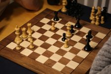 Heirloom Grandmaster Chess Set on Sale Coupon From The Real Masters Of Chess